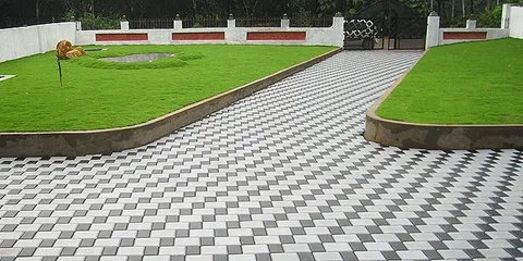 تركيب بلاط الإنترلوك